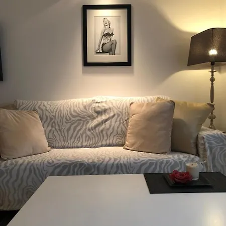 Elysium House, Sweet In Swieqi Bed & Breakfast *