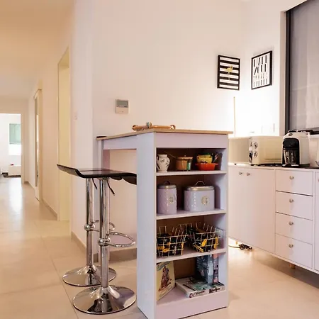 Elysium House, Sweet In Swieqi Is-Swieqi